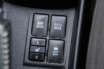 Toyota Yaris 1.5 Hybrid Style e-CTV 54kW - 17