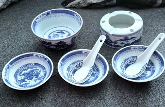 Značkový porcelán, porcelánová bábika - 17