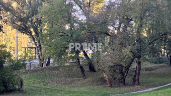Dvojgarsónka, 2 x loggia, východná orientácia, Gessayova, Pe - 17