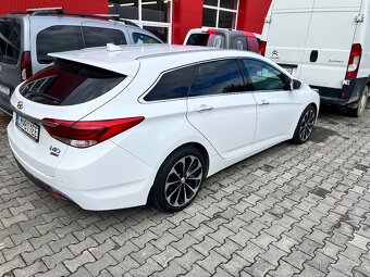 Hyundai i40 CW - 17