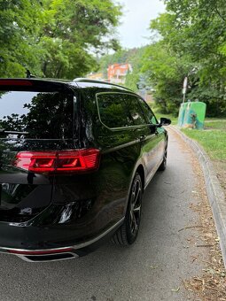 Na predaj Volkswagen Passat Var GTE 1.4 TSI Plug-In-Hybrid - 17