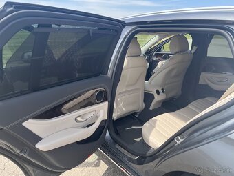 Mercedes-Benz E 300de 4MATIC Sedan–2021/Hybrid/Odpocet DPH - 17