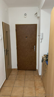 —ZNOVA V PONUKE — NA PREDAJ slnečný 2i byt VALASKÁ - 17