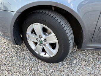 Škoda Octavia 1.6TDI Combi GreenLine - 17