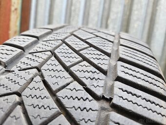Zimná sada originál BMW - 5x120 r16 + 205/60 r16 - 17