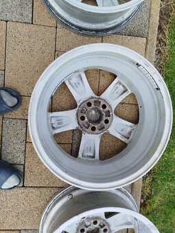 Elektróny Ford 5108, r 17 predám. - 17