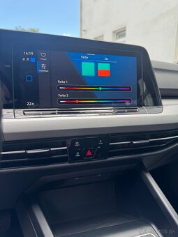 Volkswagen Golf 8 Variant 2.0 TDI DSG 110kW - 17