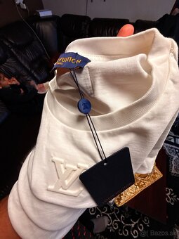 Louis Vuitton - 17