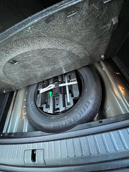 Škoda Octavia Combi 2.0 TDI Ambition SK ŠPZ - 17
