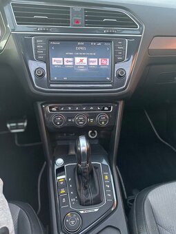 VW TIGUAN R-LINE 4MOTION - 17