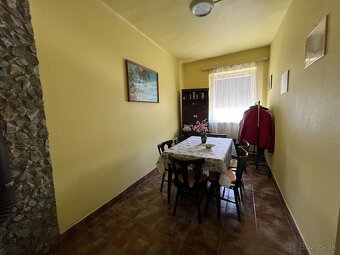 Szögliget - 7 izbový dvojgeneračný poschodový rodinný dom - 17