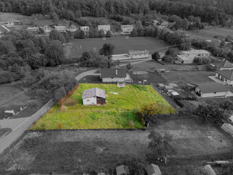 Exkluzívne iba u nás na predaj stavebný pozemok 1251m2 , Bre - 17