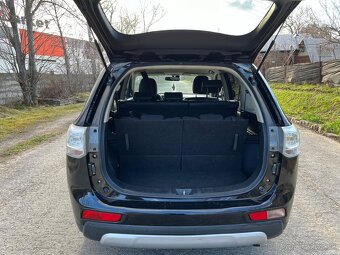 Mitsubishi Outlander 2.2 DI-D Intense+ A/T - 17