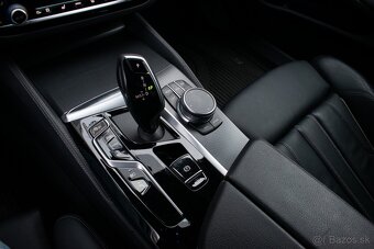 BMW Rad 5 530e xDrive M Paket - 17