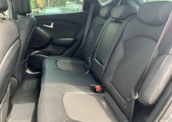 Hyundai ix35 1.6-PREMIUM-TOP STAV-PANORAMA - 17