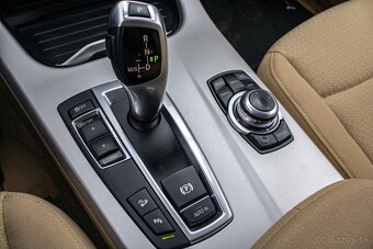 BMW X3 xDrive20d Advantage A/T - 17