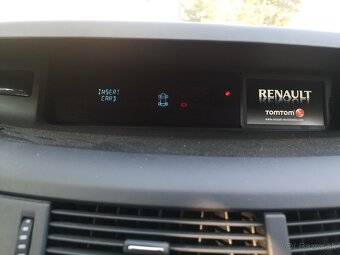 Renault Espace 2,0 dCi 110KW 7 míst - 17