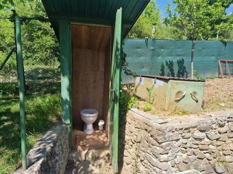 Na predaj murovanú chatu so záhradou v meste Prievidza. - 17