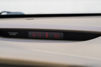 Kia Ceed GOLD, automat, úplná história - 17