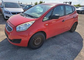 Kia Venga 1,4 i COOL benzín manuál 66 kw - 17