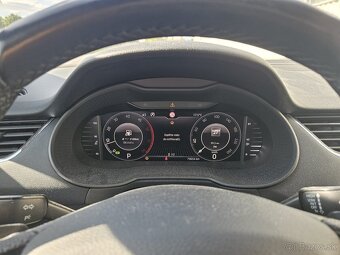 ŠKODA OCTAVIA III  KOMBI 03/2020 2.0TDI 110KW Sport Edition - 17