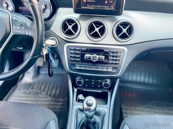 Mercedes Benz CLA 180 - 17