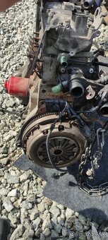 Predám diely na Seat Cordoba 1.4 44kw kód:AKK rok 2000 - 17