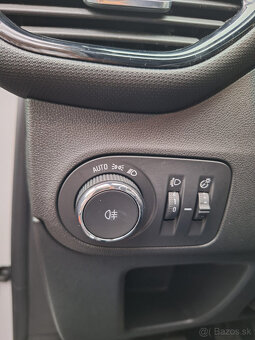 Opel Crossland 1.2 Top Stav Dobra výbava - 17