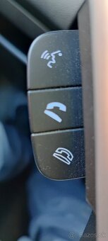 Vitara  Premium 1,6 VVT  Automatická prevodovka - 17