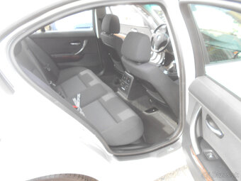 BMW Rad 3 320 d 163k - AJ NA SPLÁTKY - 17