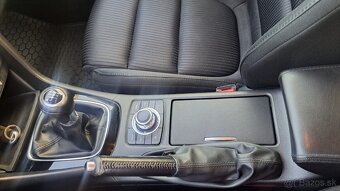 Predám Mazdu 6 Wagon (combi) 2.2 Skyactiv-D Attraction - 17