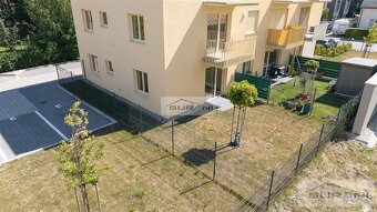 Krásny 2-izbový byt s predzáhradkou 73 m2 a parkovaním v... - 17