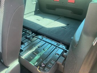 Volkswagen Sharan, 2.0TDI 85KW7.Míst - 17