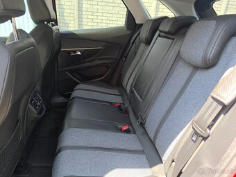 Predám Peugeot 3008 1.6 BlueHDI 88kw,automat. - 17