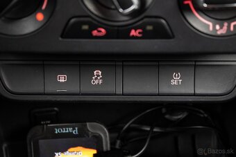 Audi A1 1.6 TDI Attraction S-tronic - 17