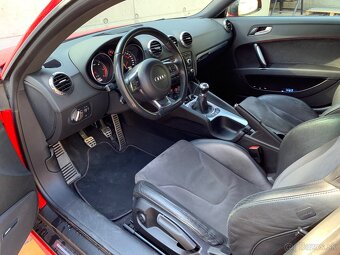 Predám Audi TT 4x4 , 2.0 TDI -125 kW, 150000 km - 17