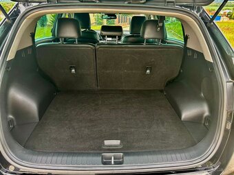 KIA Sportage 2.0 CRDi  4WD 185k AUTOMAT - 17