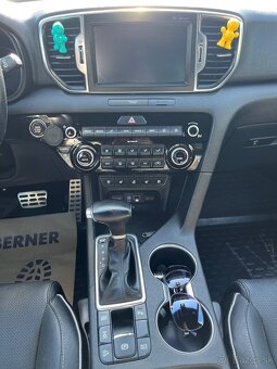 Kia Sportage 2.0 CRDI 4x4 GT-line - 17