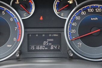 Suzuki SX4 1.5 GLX Urban Line - 17