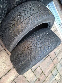 ZIMNÉ 225/45 R17 NOKIAN a DUNLOP cca 7-8 mm UŽ OD 35,-€/kus - 17