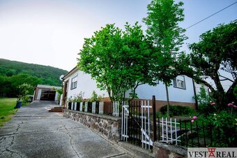 Rezervované: Rodinný dom 5+1 s garážou, 1516 m2, Horné Oreša - 17