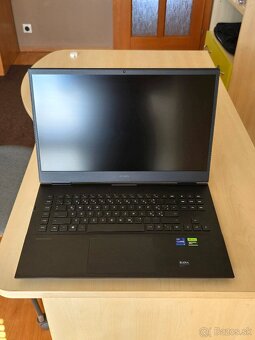 OMEN 17-ck2003 - 17" 240Hz 1440p, RTX 4090, i-9 13900HX - 17