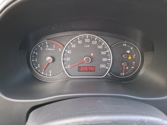 Fiat Sedici 1.6 benzín 4x4 - 17
