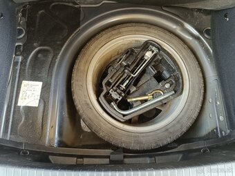 SEAT LEON 1,9 TDi 96 kW TOP SPORT - 17