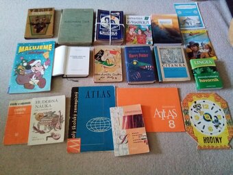 Detské A INE knihy 78 + DVD Judas Priest, historické-nábožen - 17