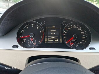 Volkswagen Passat CC - 17