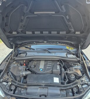 BMW X1 XDRIVE 20D - 17