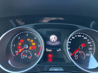 Volkswagen Touran 2.0 TDI Highline EU6 - 17