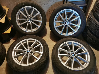 BMW 3 (G20) - originál 17" alu s letnými pneu 6+mm DOT 22 - 17