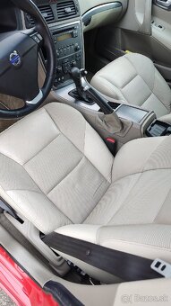 Volvo V70 P2 D5 120kw - 17